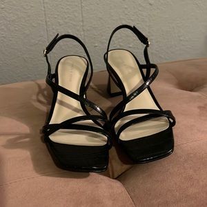 Charles & Keith size 8/ eu 38 black, crocodile embossed 2.5 inch heel